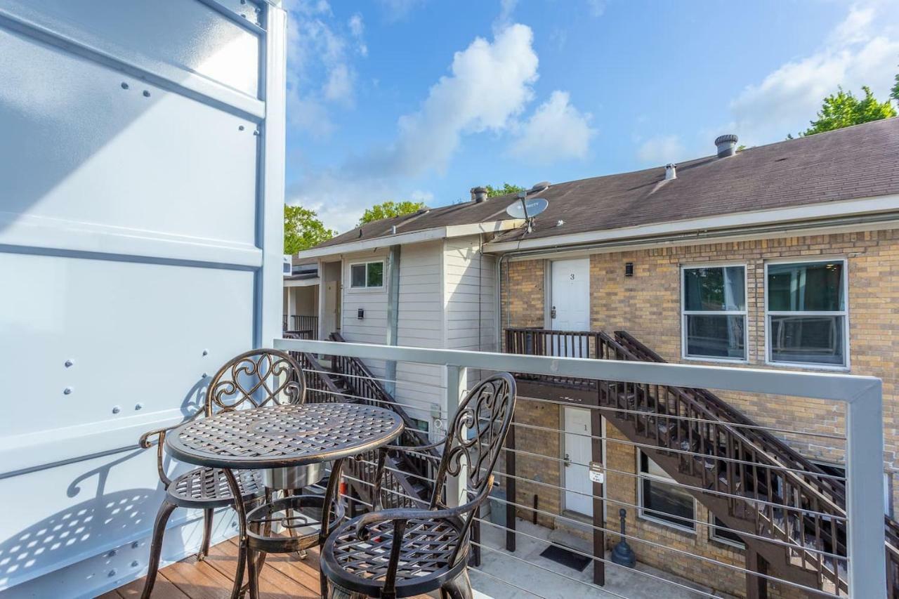 East Downtown Micro-Luxe Container Living Pod #9 Apartment Houston Exterior photo